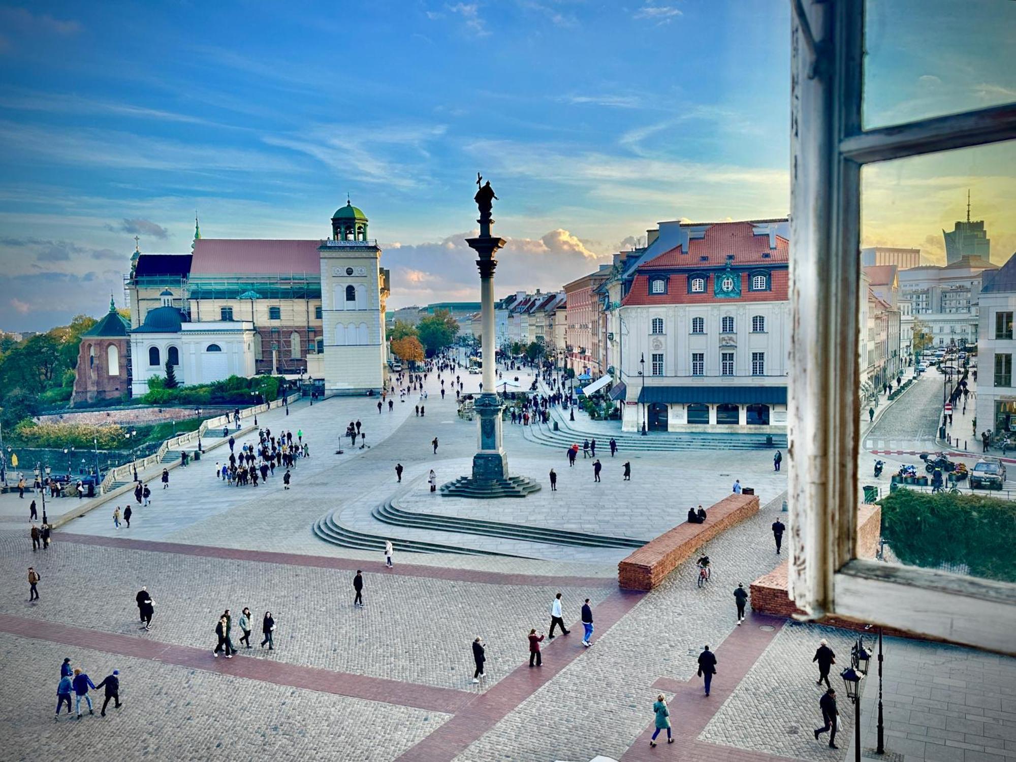 Old Town Best View Wifi 300 Mb/S Huge Screen Netflix Appletv Amazontv Warszawa Zewnętrze zdjęcie